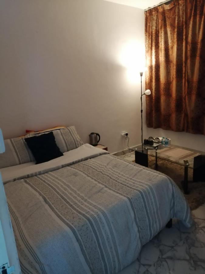 Tanih Place Abú Dhabí Exteriér fotografie