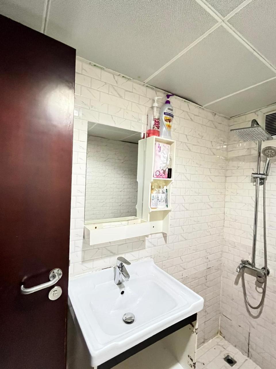 Tanih Place Abú Dhabí Exteriér fotografie